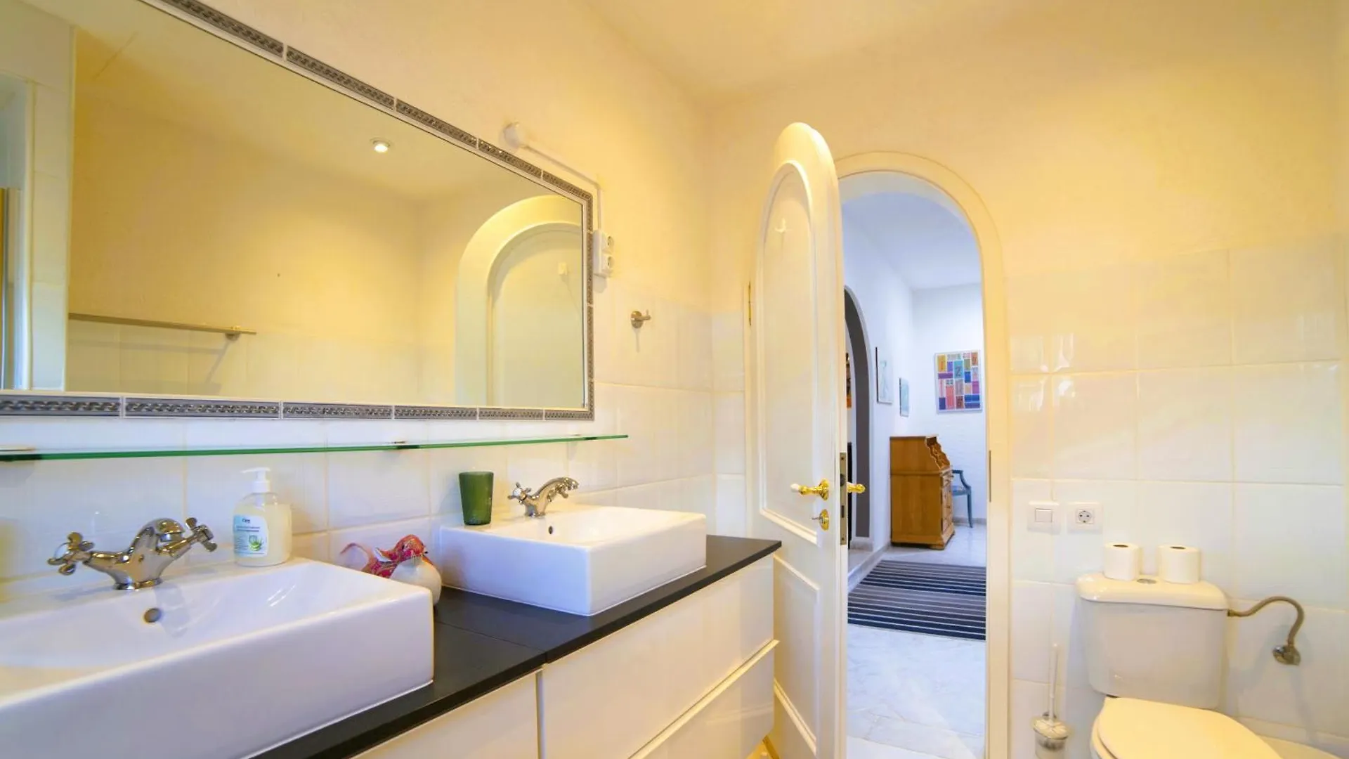 Madora Villa - Private Pool, Amazing Garden, Sea View & Quiet Location La Asomada