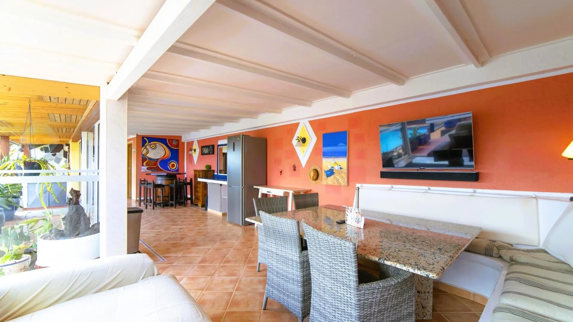 Madora Villa - Private Pool, Amazing Garden, Sea View & Quiet Location La Asomada